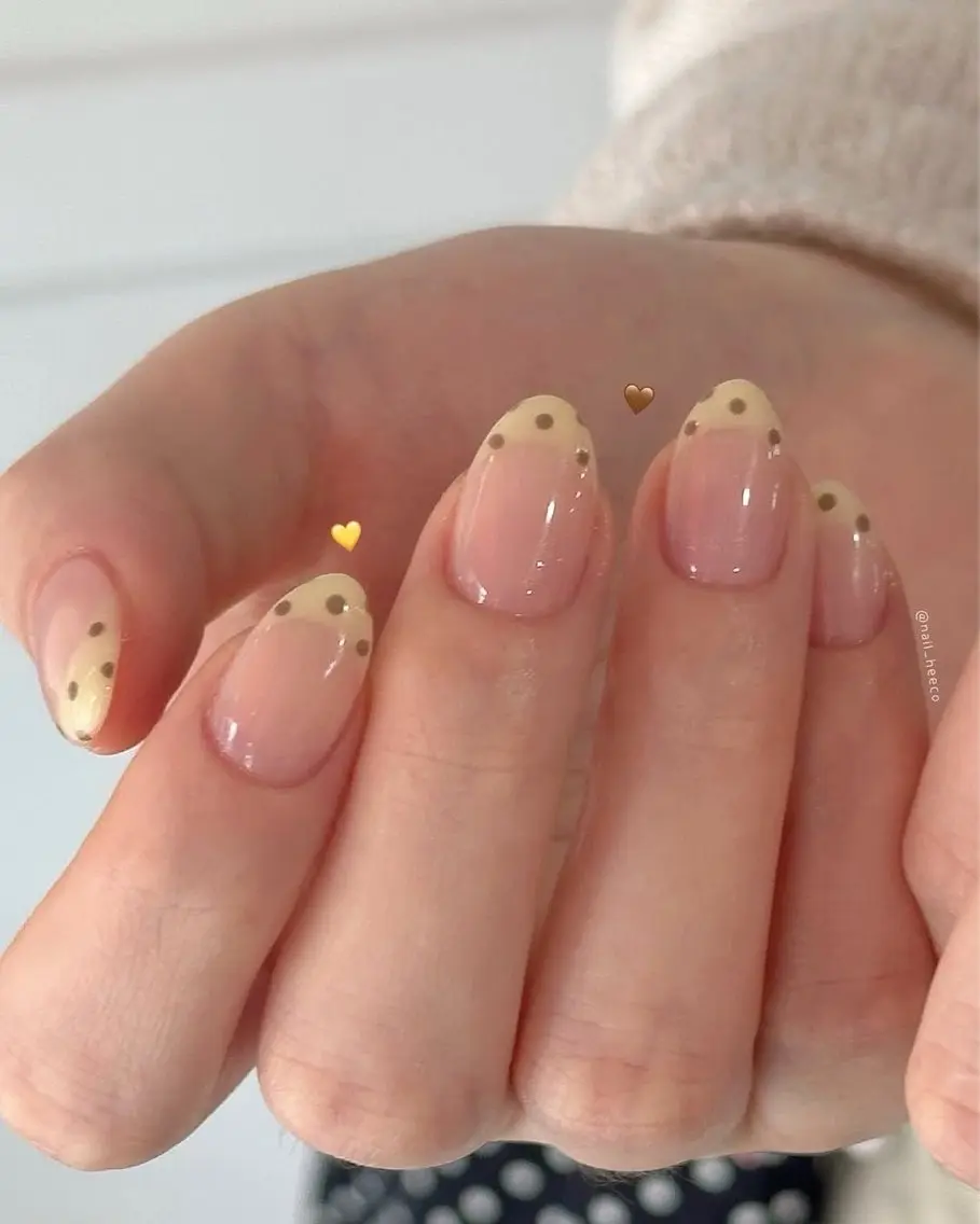 ネイル 韓国ネイル 持ち込み ニュアンスネイル ネイルチップ 冬ネイル LISA ANA.CHUOのネイルデザイン