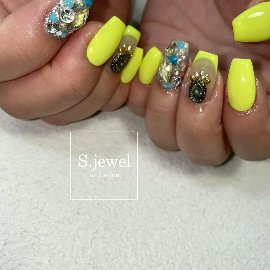 ネイル S. JEWELのネイルデザイン
