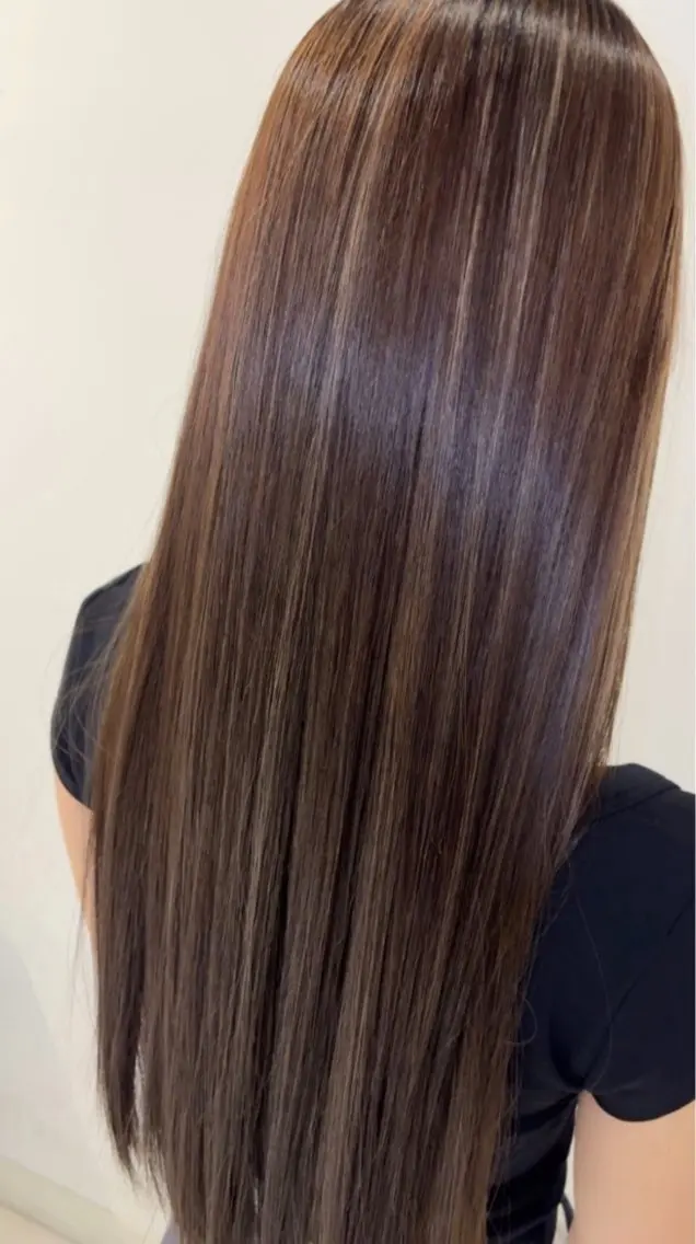 カラー 豆田 祐人のヘアスタイル