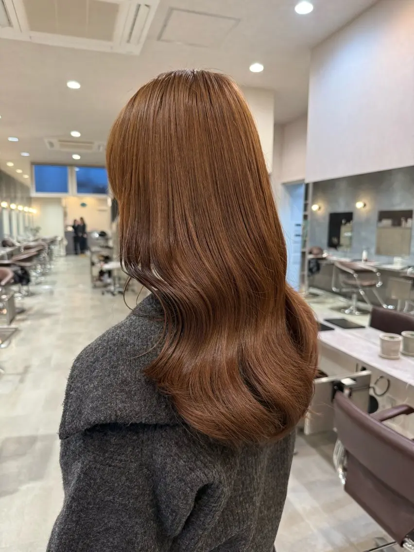 セミロング レイヤーカット ローレイヤー 山元 くるみのヘアスタイル