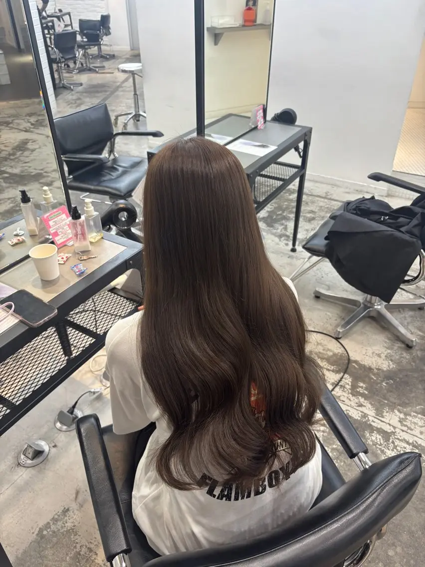 セミロング カラー ヘアアレンジ ヘアカラー トリートメント 💟艶髪ワンカラー 💟/ミオのヘアスタイル