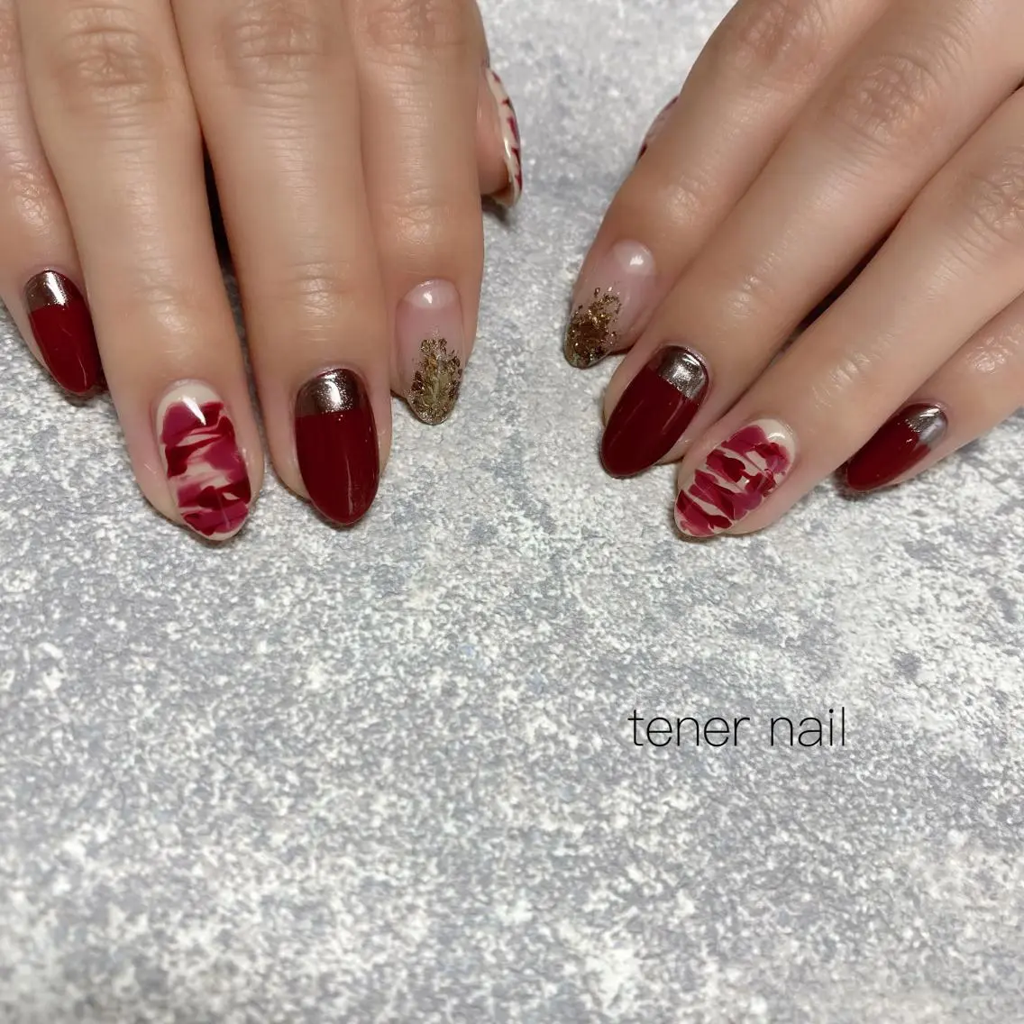 ネイル ボルドー ピーコックネイル テネルネイル tener nailのネイルデザイン