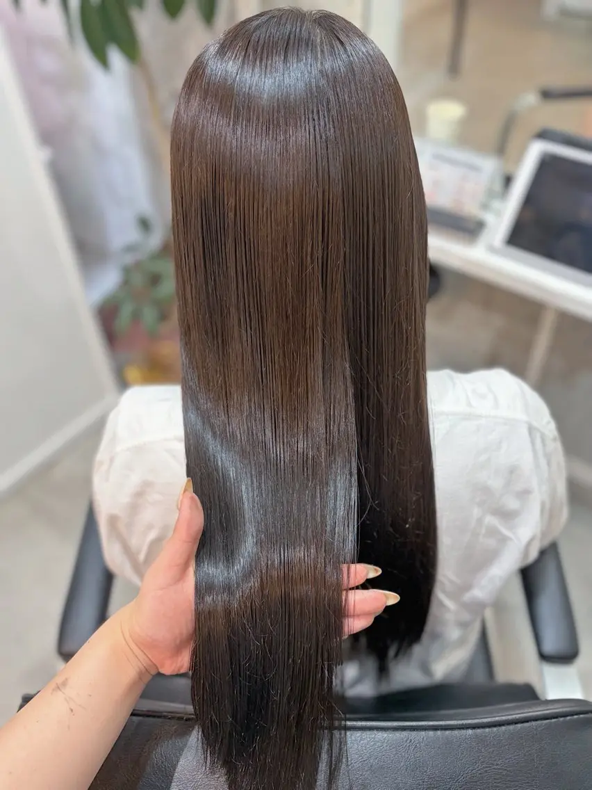 ロング カラー 髪質改善 ロング カット ヘアカラー 縮毛矯正 池田 華怜のヘアスタイル