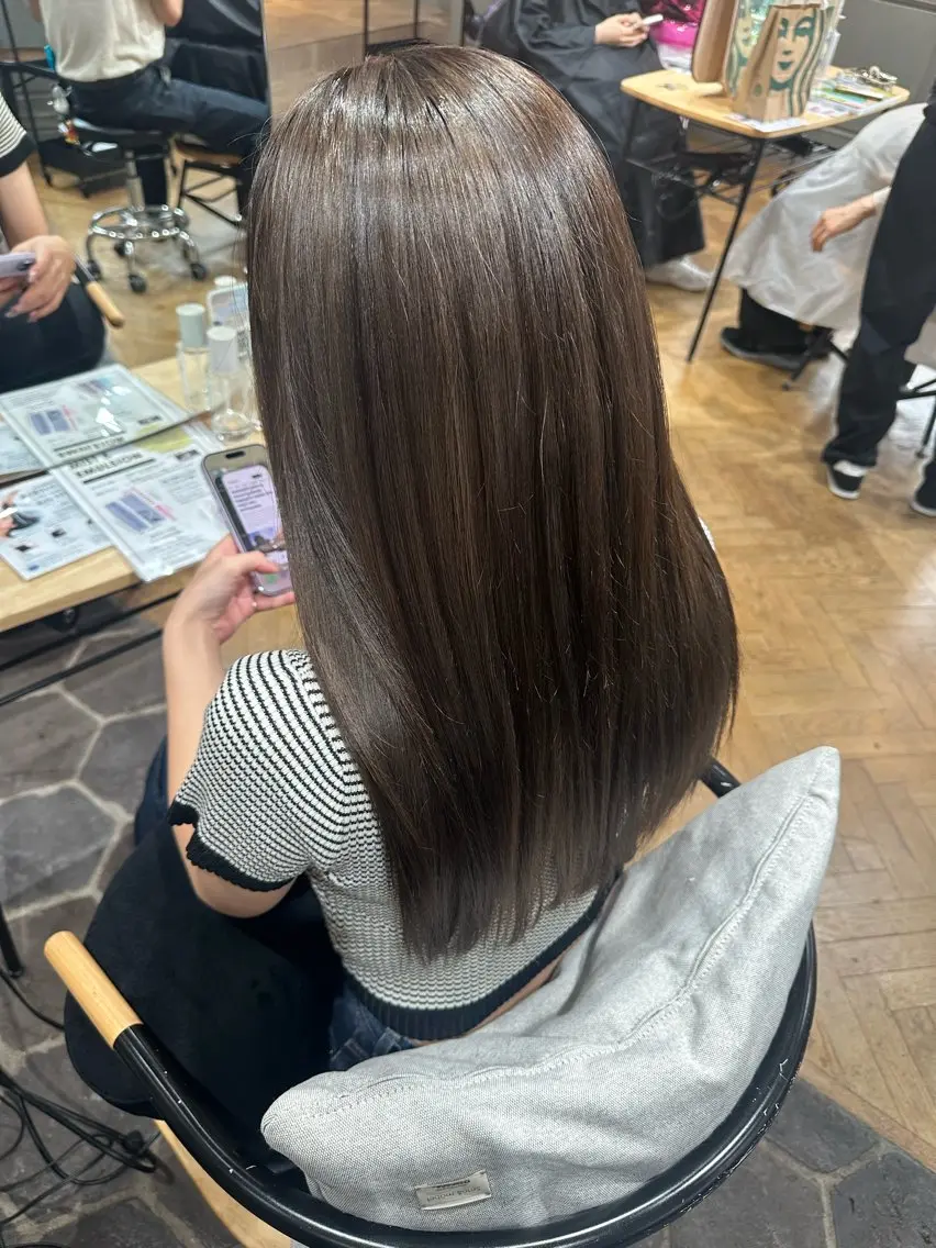 ロング トリートメント 暖色/暗髪カラー🎀 かのんのヘアスタイル