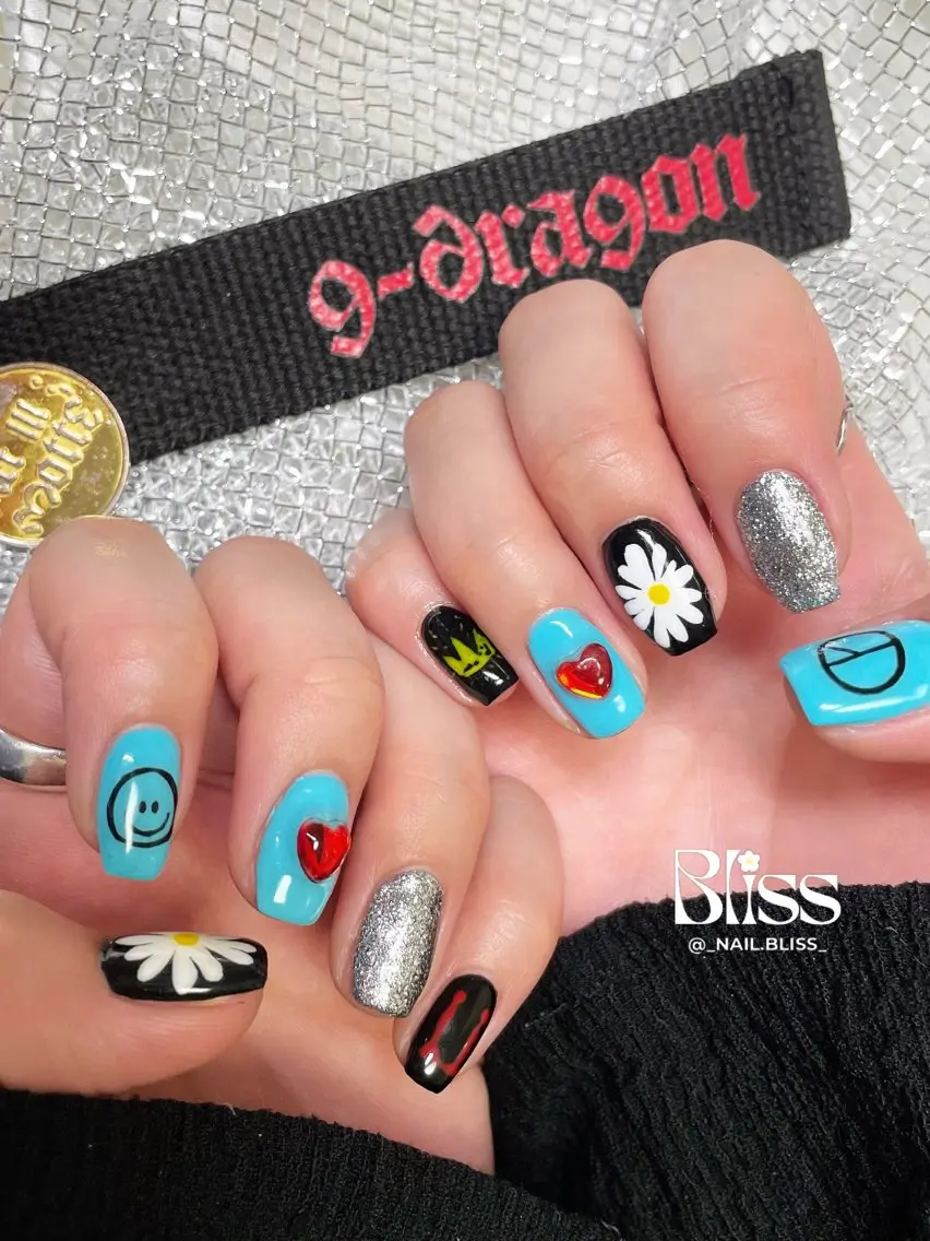 ネイル ハンドネイル NAIL BLISSのネイルデザイン