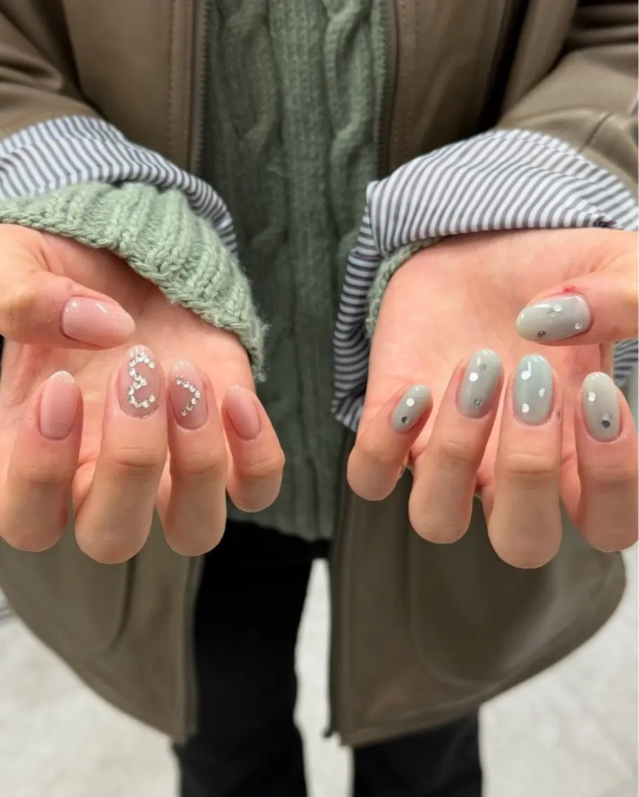 ネイル グラデーション ラメ(グリッター) マグネットネイル ミラーネイル ニュアンスネイル ハンドネイル Lumi de nailsのネイルデザイン