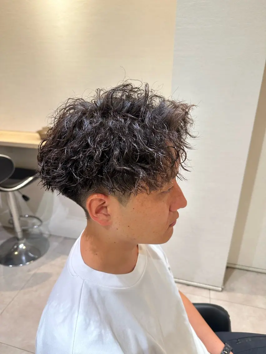 パーマ メンズ アップバング カット パーマ トリートメント 【パーマの達人】 💎メンズ特化🔥徹のヘアスタイル
