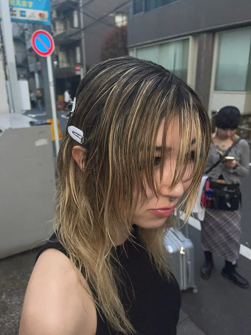 セミロング ヘアセット 西村 龍之介のヘアスタイル
