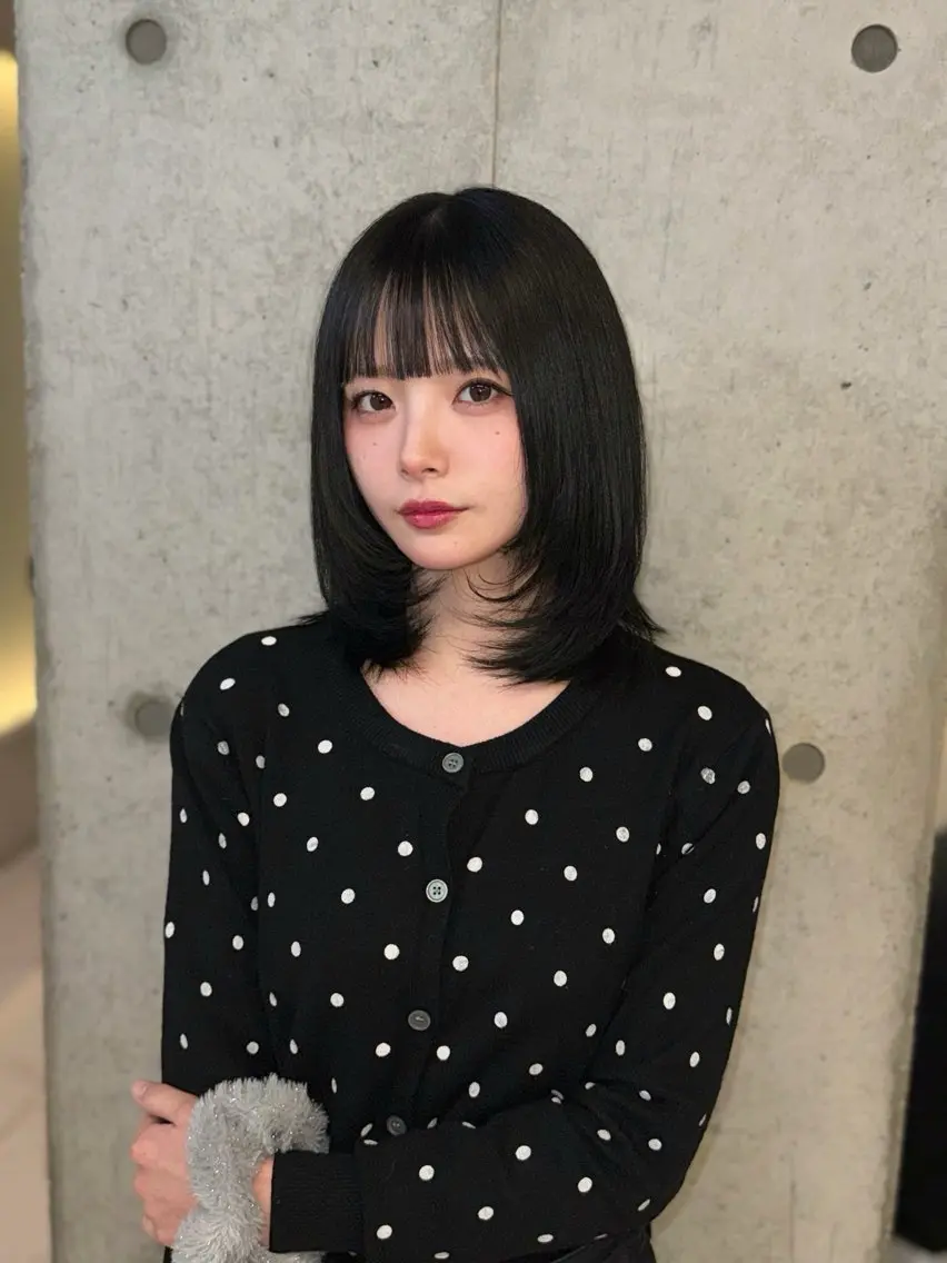 ミディアム カット トリートメント karina🌿レイ ヤーカット/髪質改善のヘアスタイル