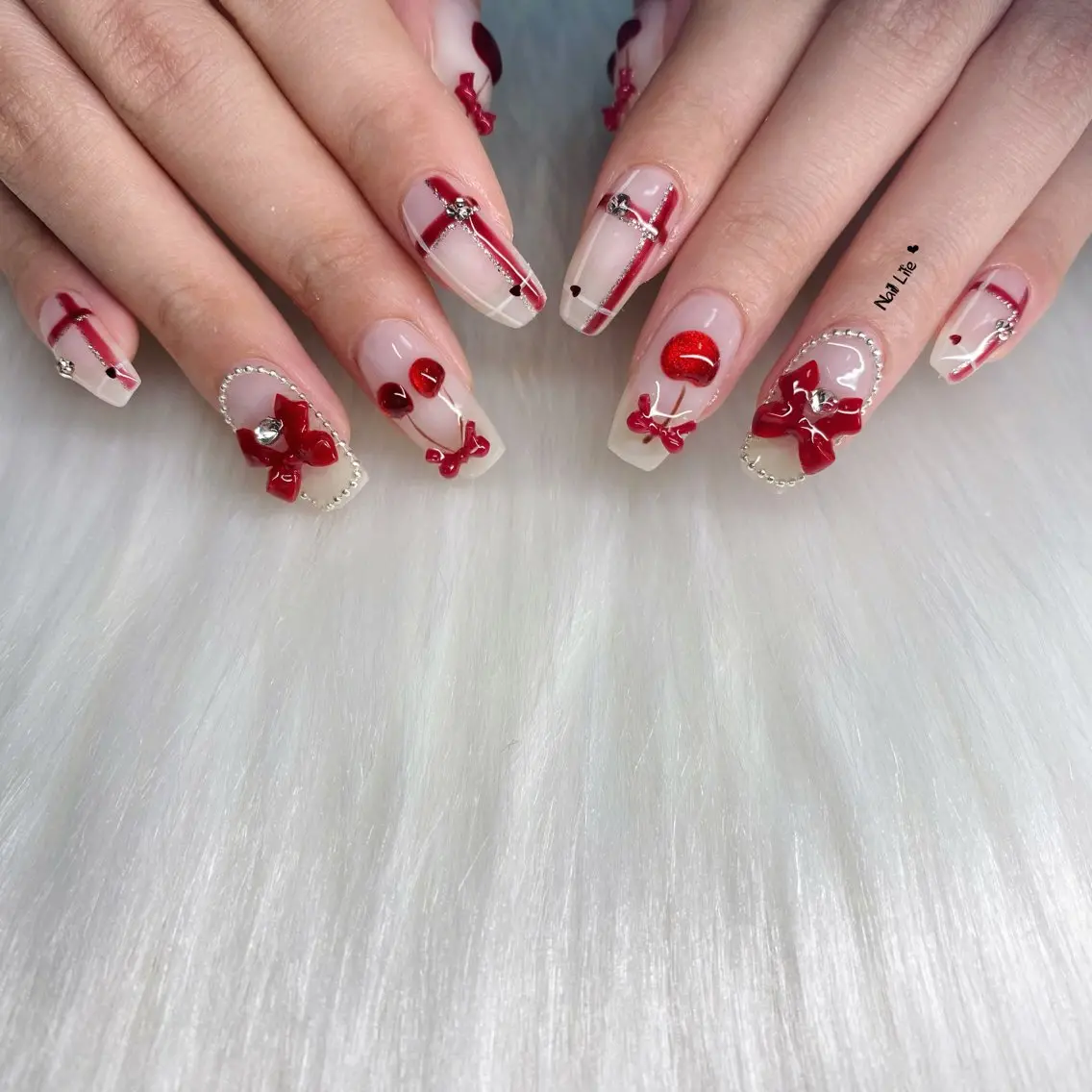 ネイル アートネイル ハンドネイル Nail Lifeのネイルデザイン