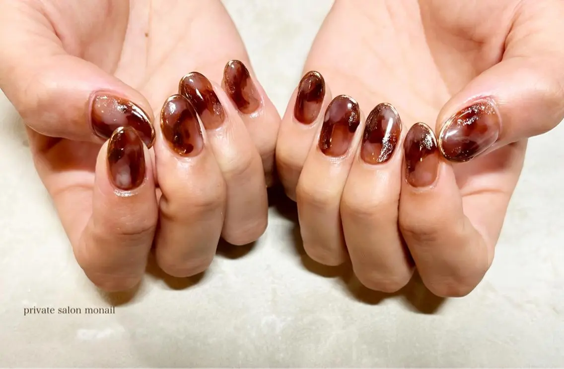 ネイル ブラウン ミラーネイル ニュアンスネイル ハンドネイル nail salon monailのネイルデザイン
