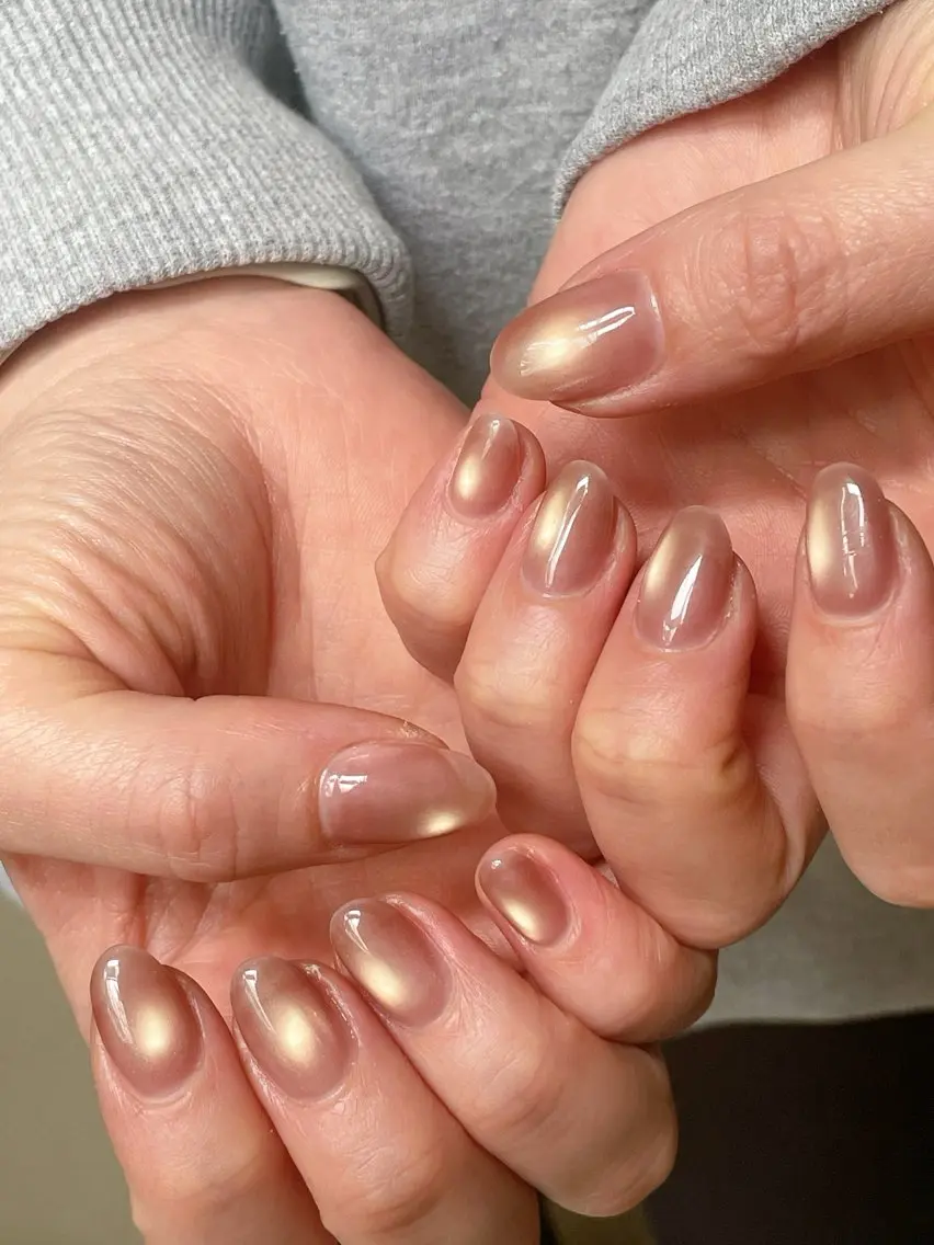 ネイル オーロラネイル 桜ネイル フラワーネイル フットネイル フレンチネイル ハンドネイル mogunail &blowのネイルデザイン