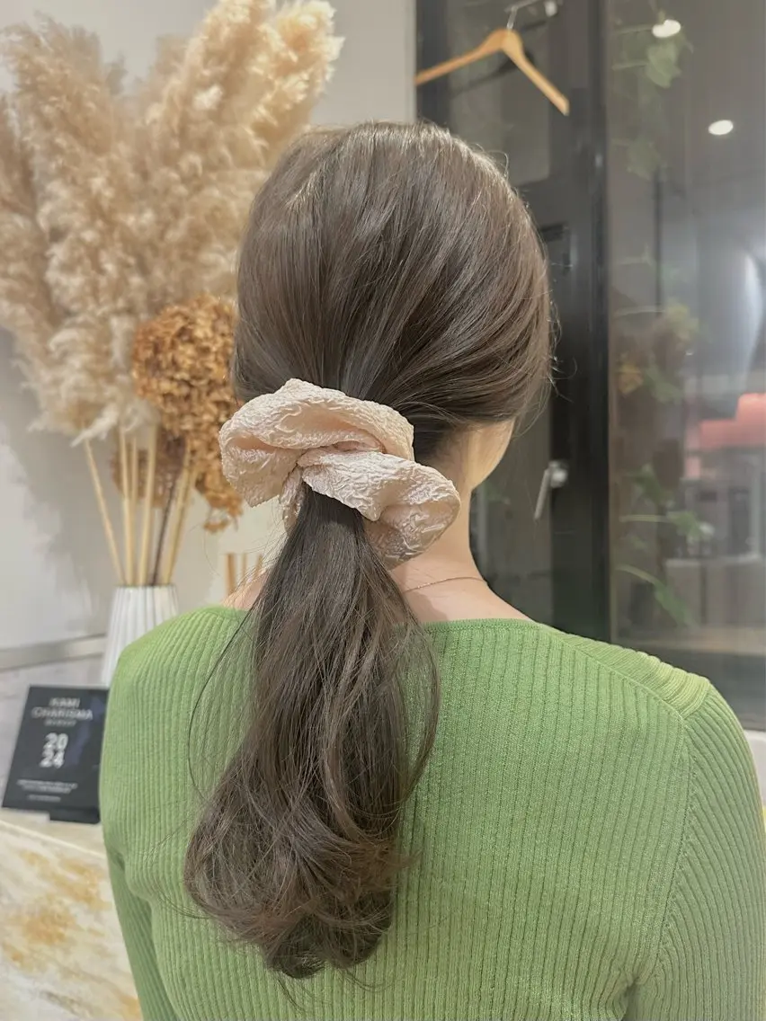 ロング 鈴木 詩穂のヘアスタイル