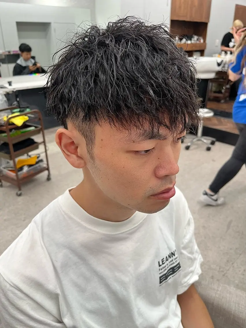 パーマ メンズ メンズパーマ メンズツイストパーマ ツイストパーマ 🍐シャドウパーマ メンズ特化/守岡🍐のヘアスタイル