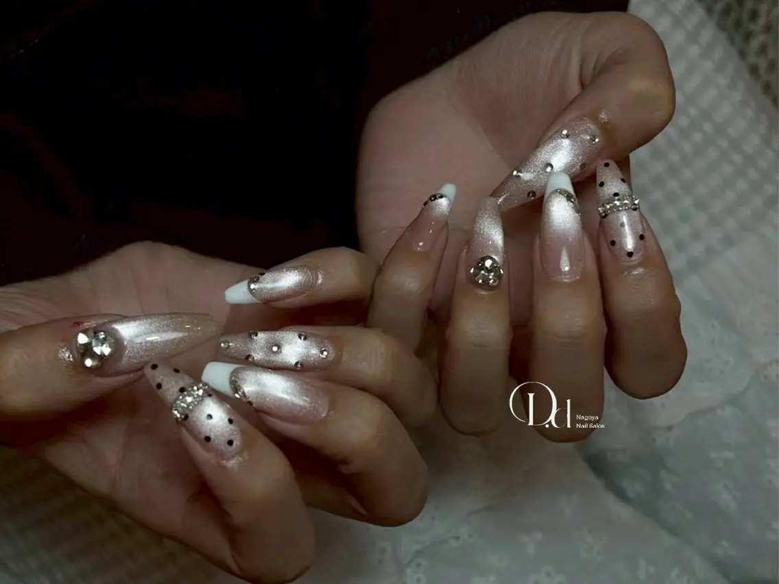 ネイル D.d nail Shiori🌼🌈のネイルデザイン