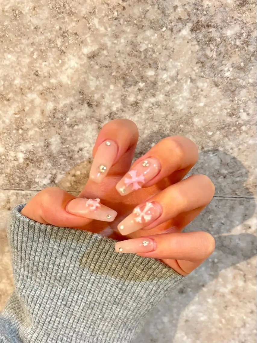 ロング ハンドネイル Lesest akariのネイルデザイン