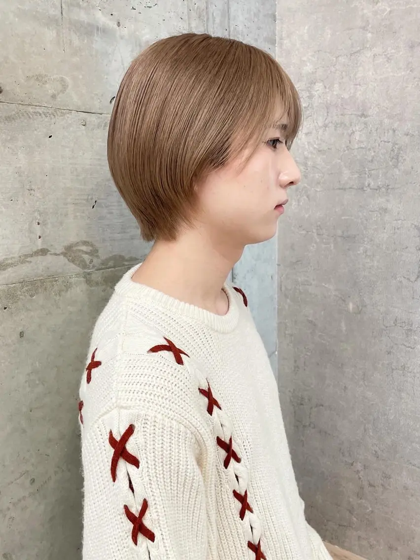 ショート カラー ベージュカラー ブリーチ ブラウンカラー ケアブリーチ ミルクティーブラウン ブリーチ/ベージュ 💕/momoaのヘアスタイル