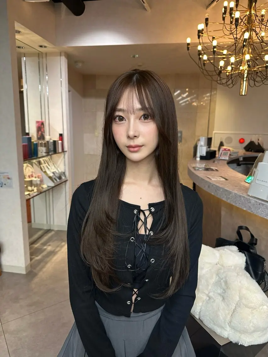 ロング カラー カット ヘアカラー トリートメント 韓国/レイヤー/ 透明感🩶ひかる🩶のヘアスタイル