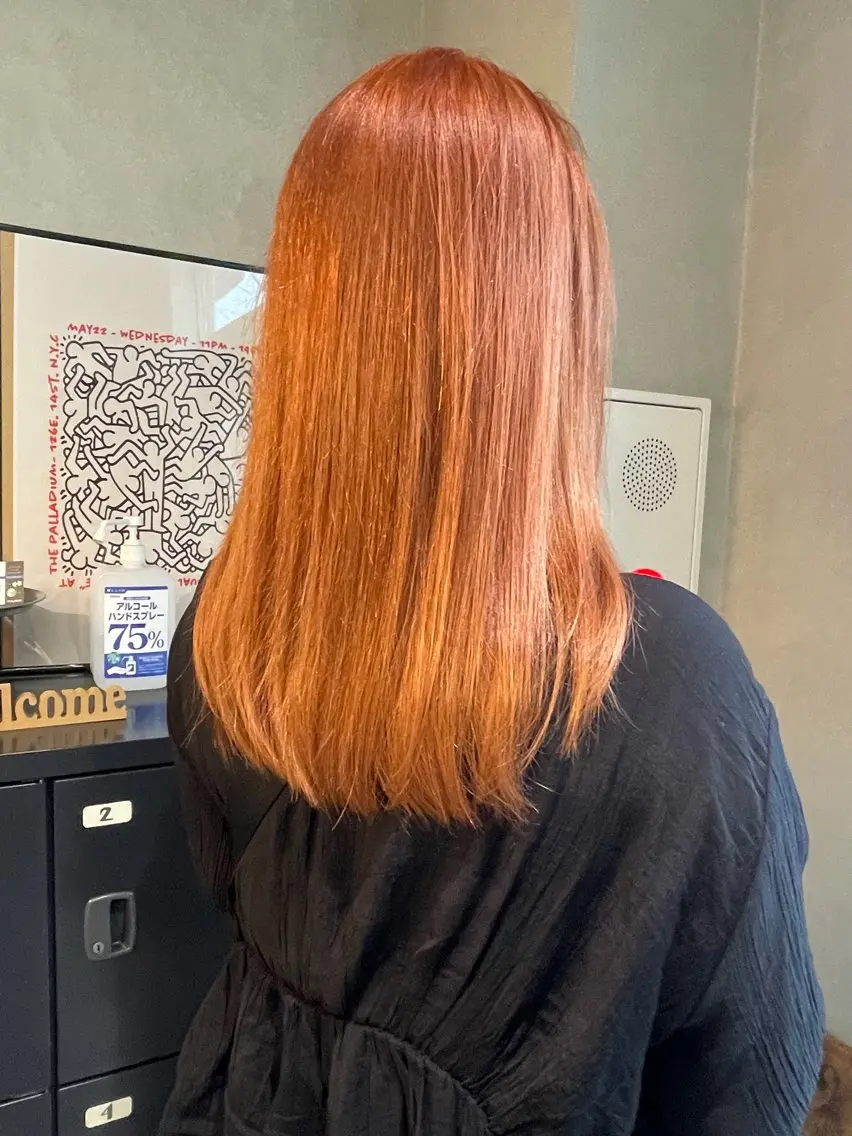 セミロング ヘアカラー りな 東浦和🍒のヘアスタイル