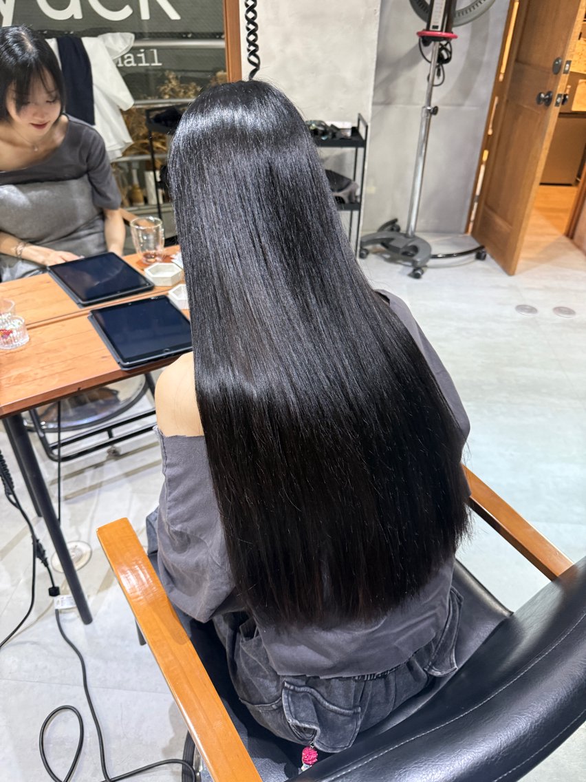 ロング 髪質改善 トリートメント ウルフ レイヤー パーマ🪐MANAのヘアスタイル