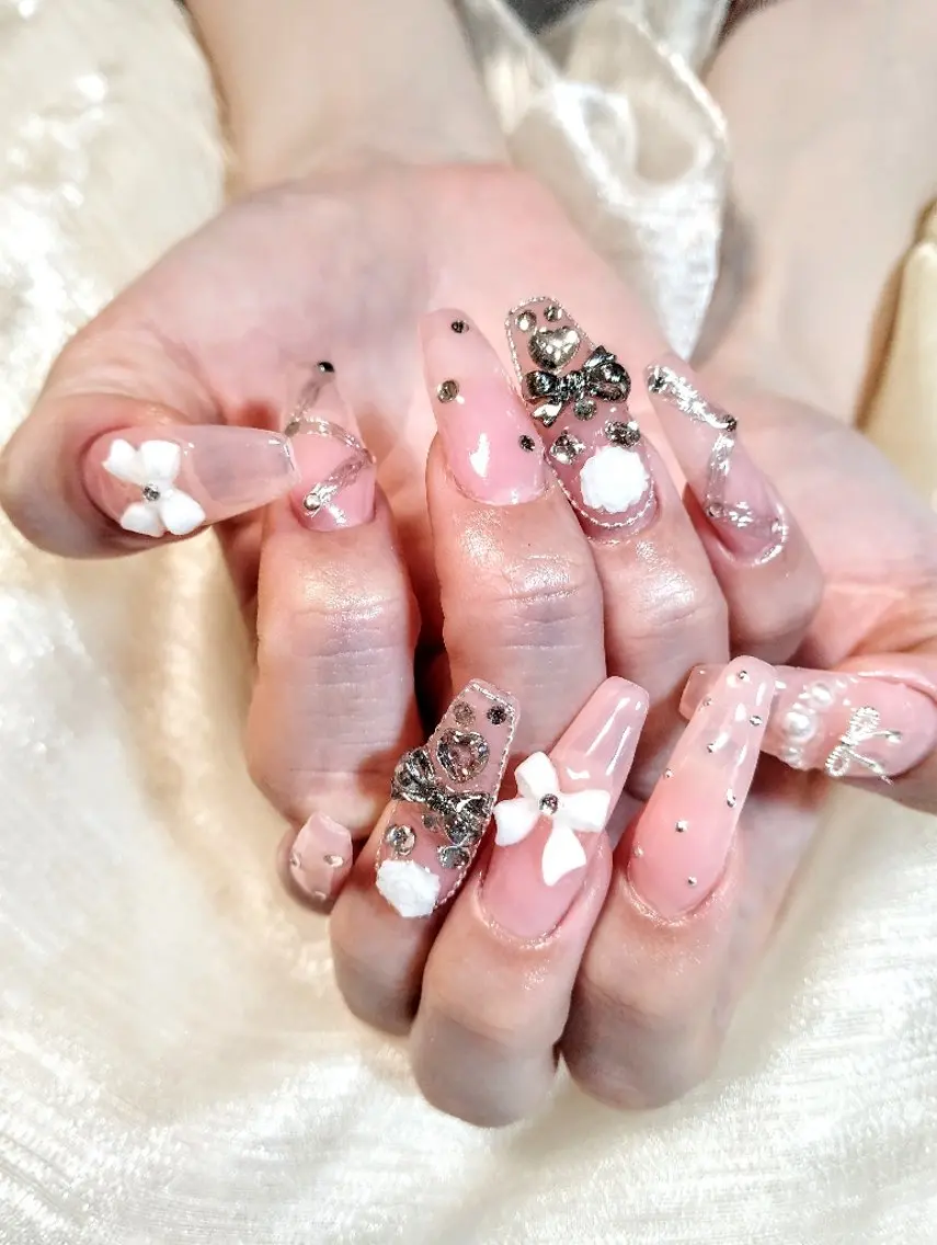 チップ長さ出しやり放題(時間内アート、パーツつけ放題)ロング料金➕1000円🌸オフなし場120分になりますの写真