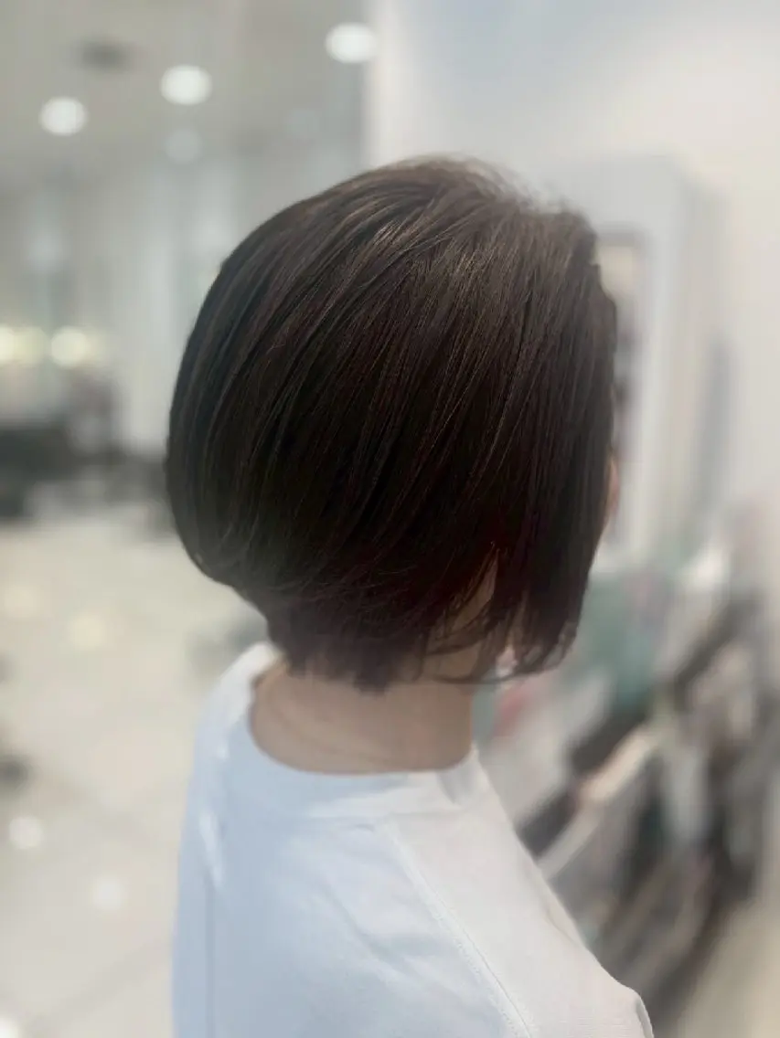 カラー 長谷川 めぐみのヘアスタイル