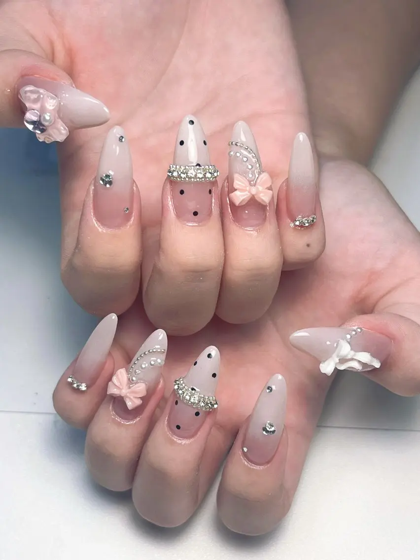 ネイル マグネットネイル 持ち込み ワンホンネイル ハンドネイル ハンドケア 心斎橋Mione nail salonのネイルデザイン
