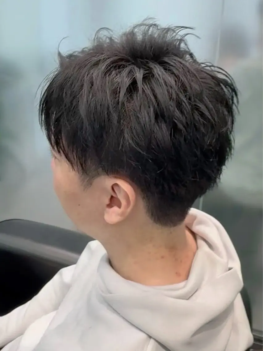 ショート メンズ カット パーマ 白髪ぼかし大人メンズ 根本零のヘアスタイル