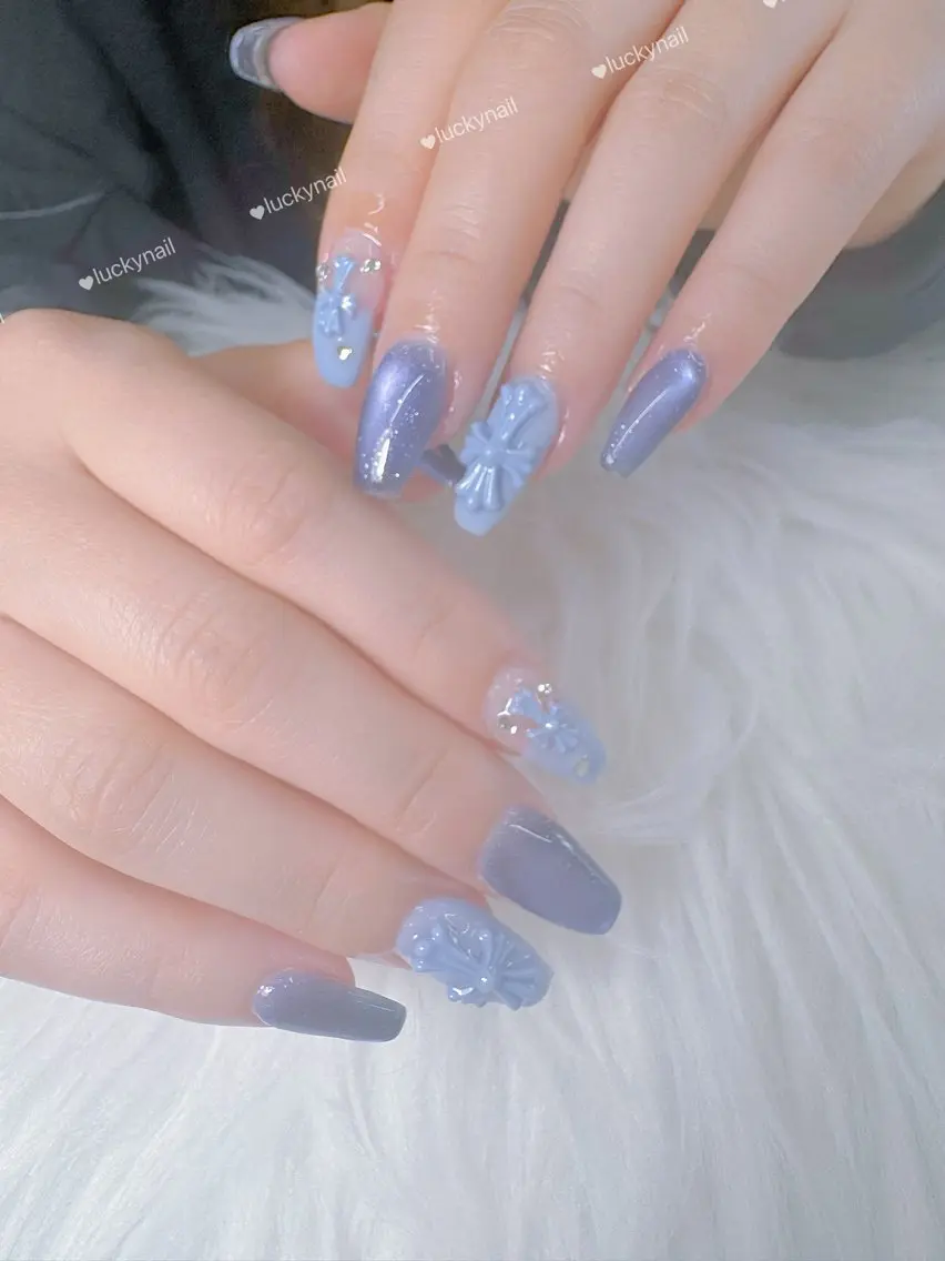 ネイル シンプルネイル Lucky Nailのネイルデザイン