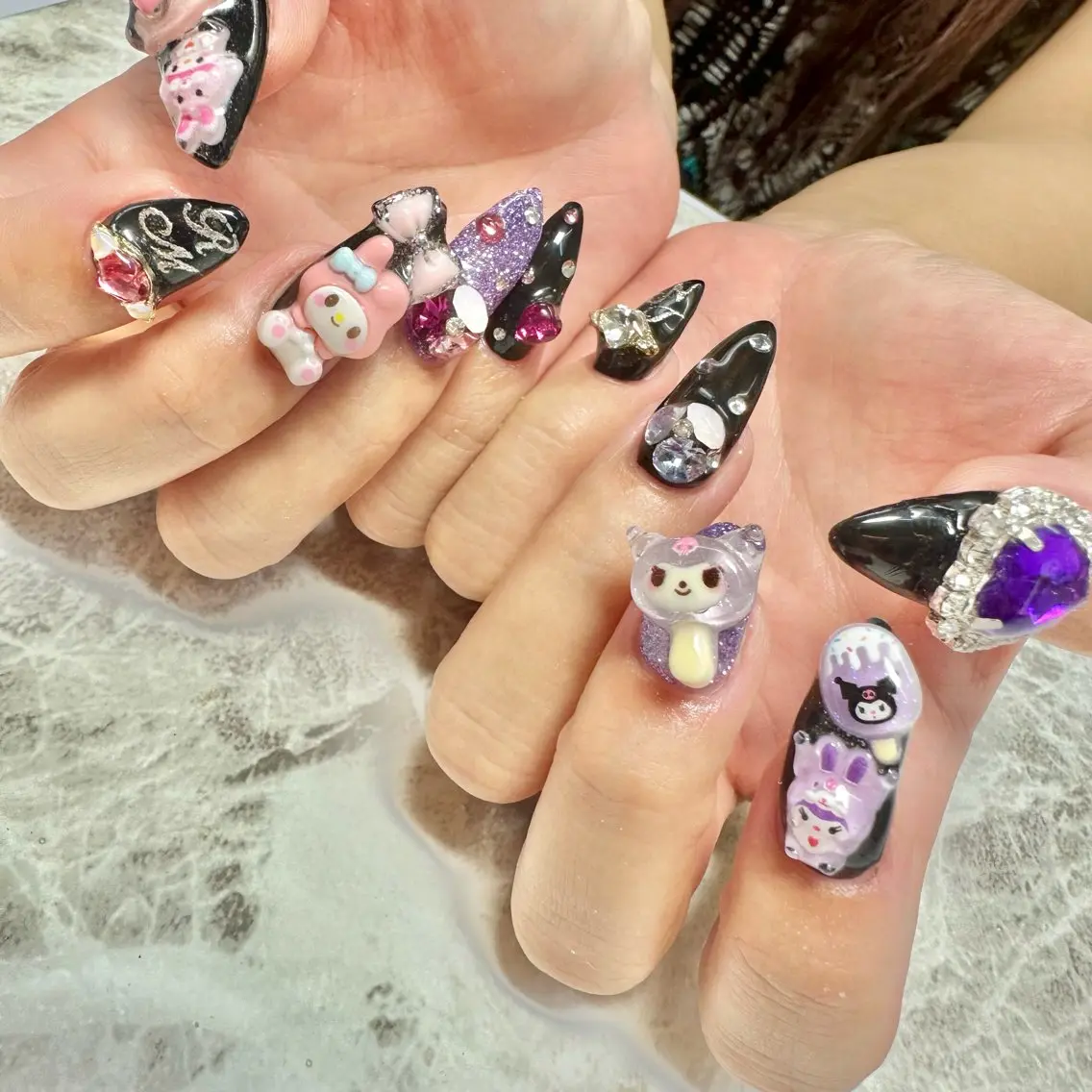 🩷ワンカラーベースパーツつけ放題🩷持ち込み画像ok❣️フットorハンド♥オフ+￥800 初回オフ無料✨の写真
