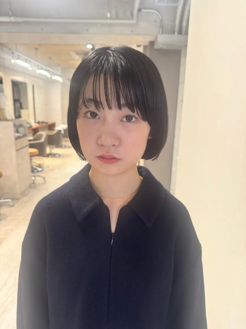 ショート ア ンナのヘアスタイル