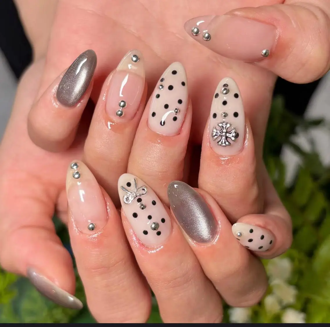 メンズ ハンドネイル Pure&Rich Nailのネイルデザイン