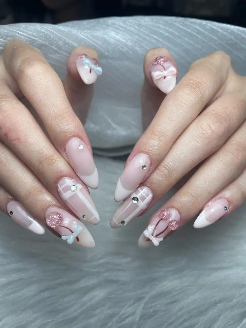 ネイル MoonHi Nail 朝霞台のネイルデザイン