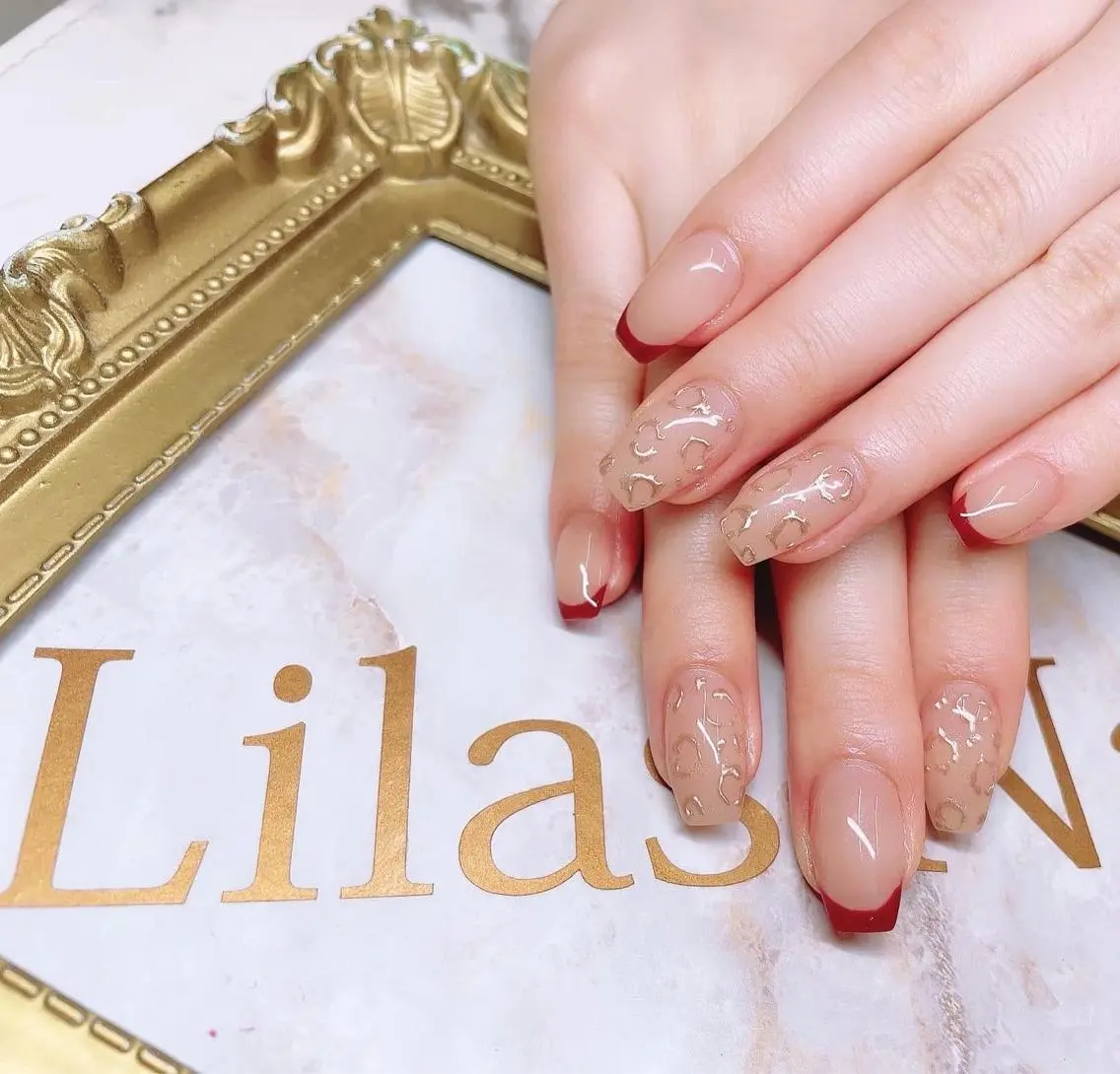 ネイル ボルドー フレンチネイル ジェルネイル ハードジェル キラキラネイル Lilas Nailのネイルデザイン