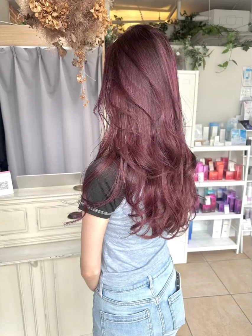 ロング YU RAのヘアスタイル