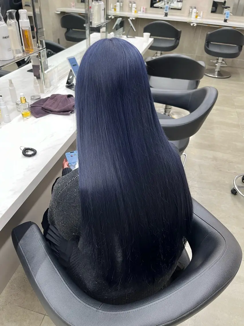 セミロング ヘアカラー トリートメント ヘッドスパ ヘアセット 寒色/ベージュヘア ブリーチありMiOのヘアスタイル