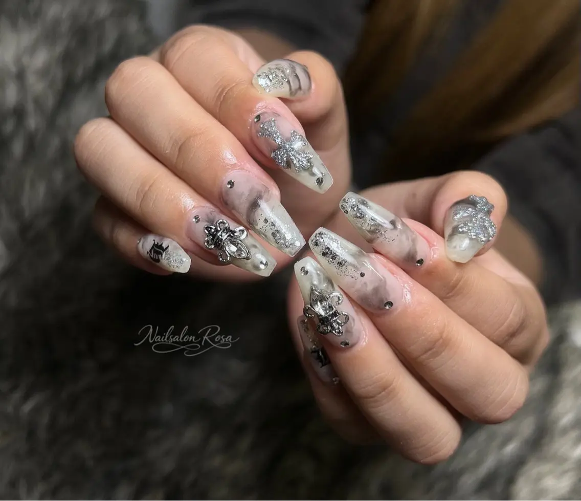 ネイル nailsalon ROSAのネイルデザイン