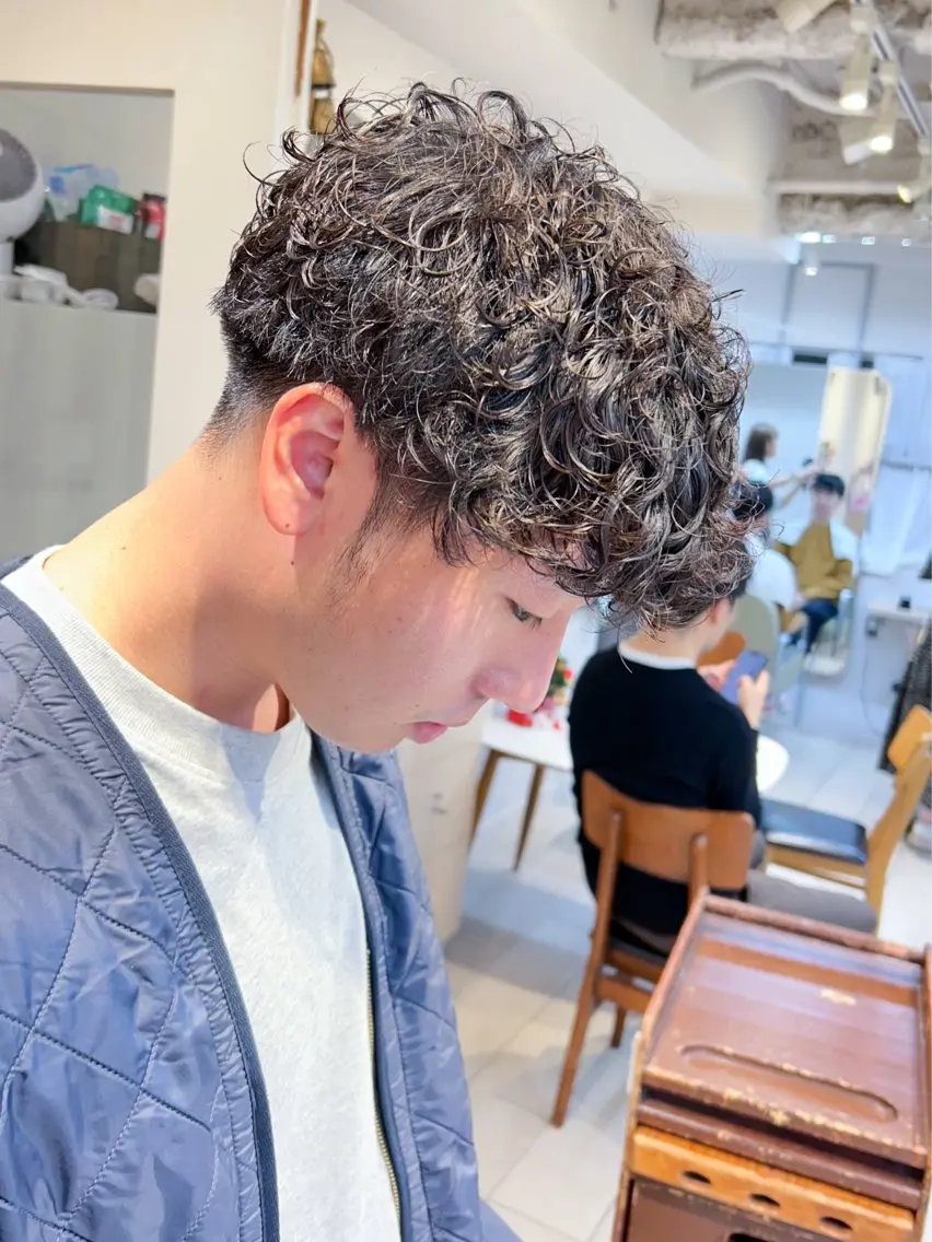 【minimo限定クーポン】メンズカット+パーマ+炭酸shの写真
