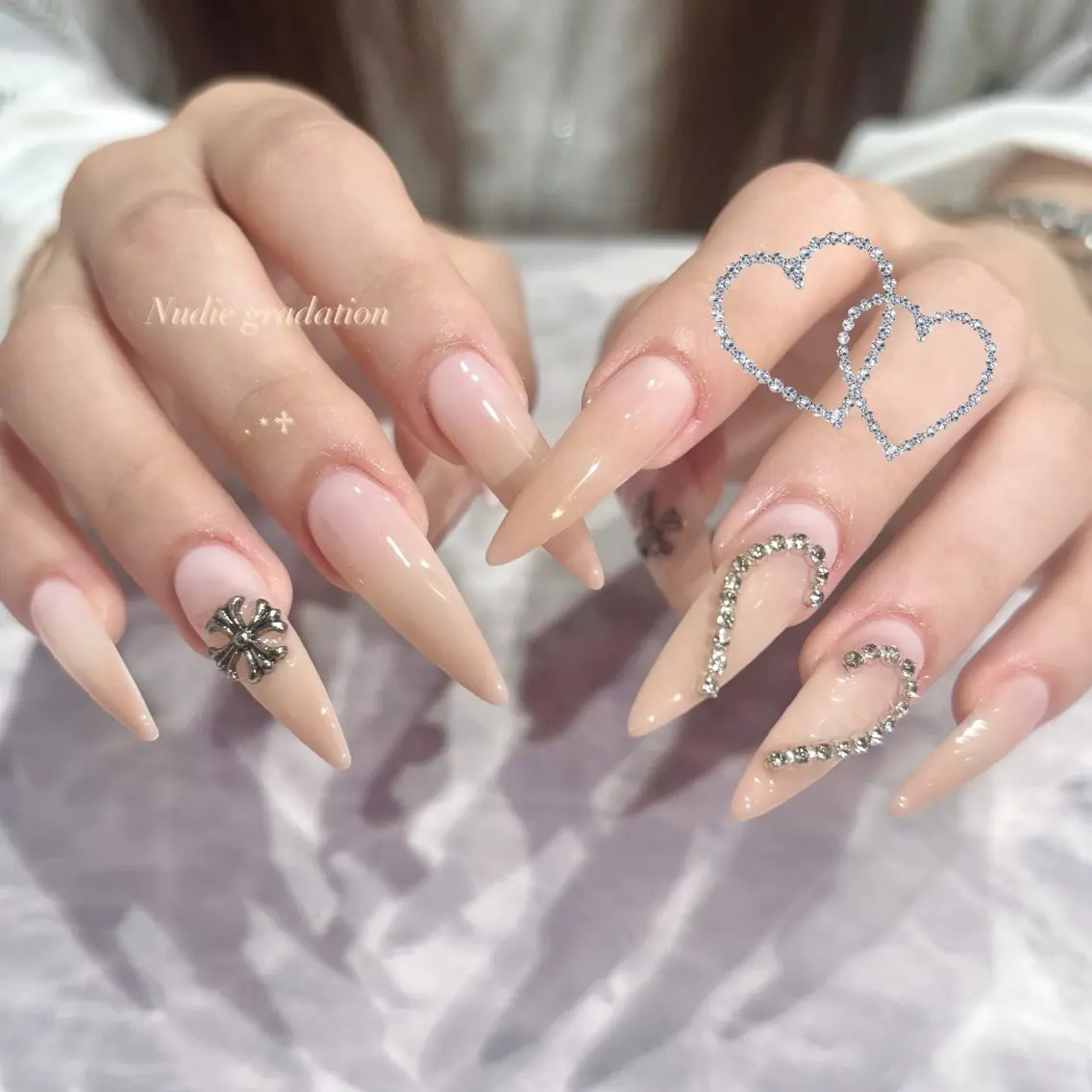 ネイル fein. rion🩷のネイルデザイン