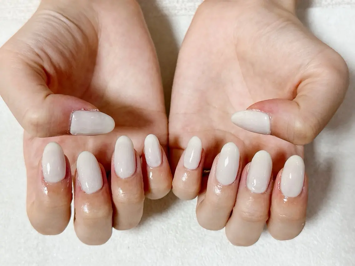 ネイル オーロラネイル フットネイル フレンチネイル ジェルネイル マグネットネイル ハンドネイル mogunail &blowのネイルデザイン