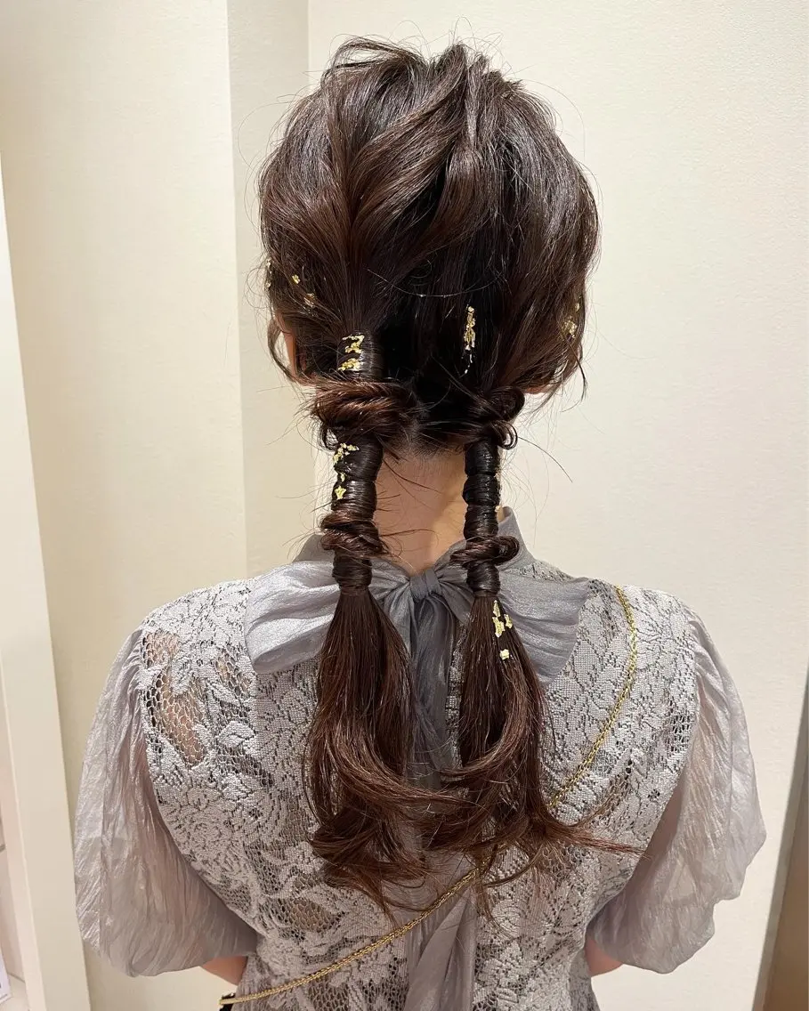 ヘアアレンジ ツインテール 結婚式・ブライダル ヘアセット サソウ ユリエ🥥のヘアスタイル