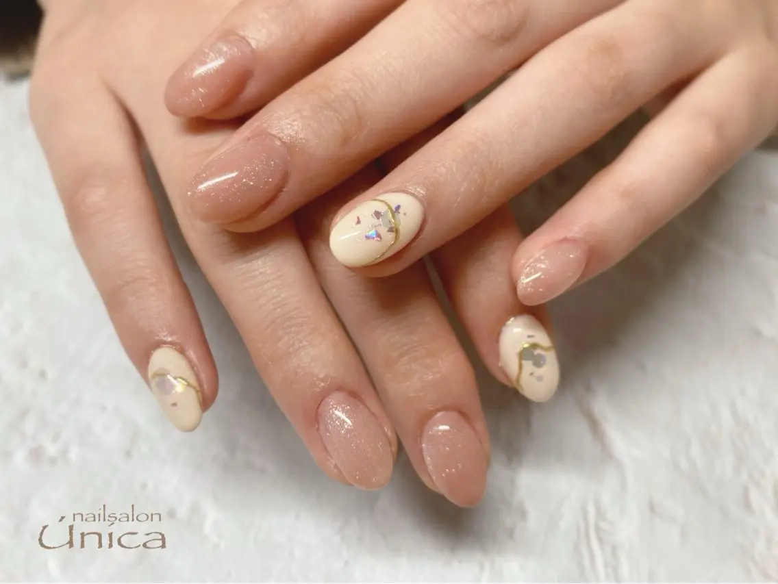 ネイル アートネイル ラメ(グリッター) 大理石ネイル(マーブル) ミラーネイル ニュアンスネイル nailsalon Única　ウニカのネイルデザイン