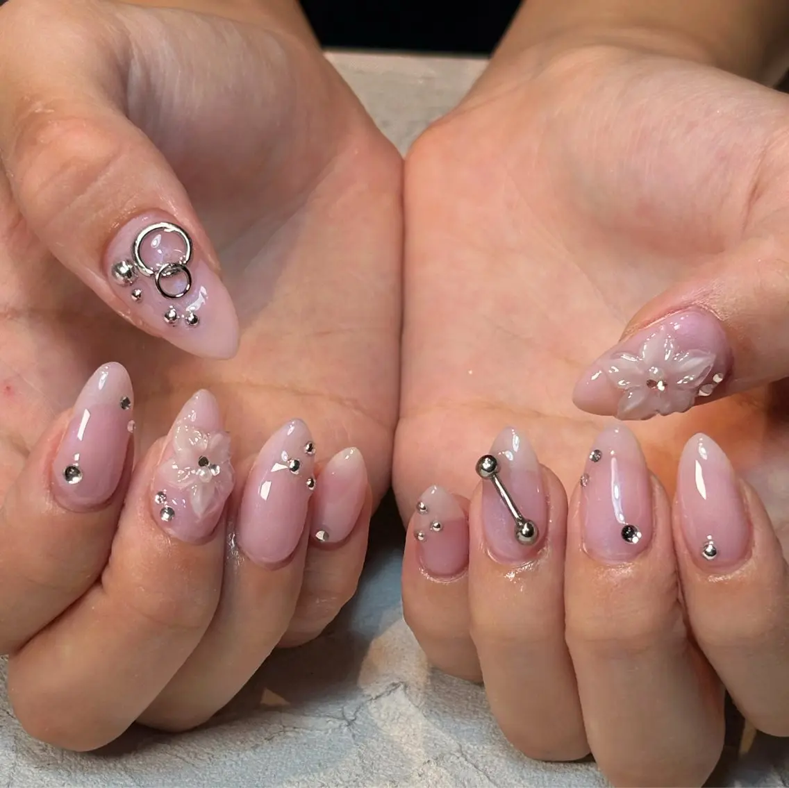ネイル nailist chinatsu♡ʾのネイルデザイン