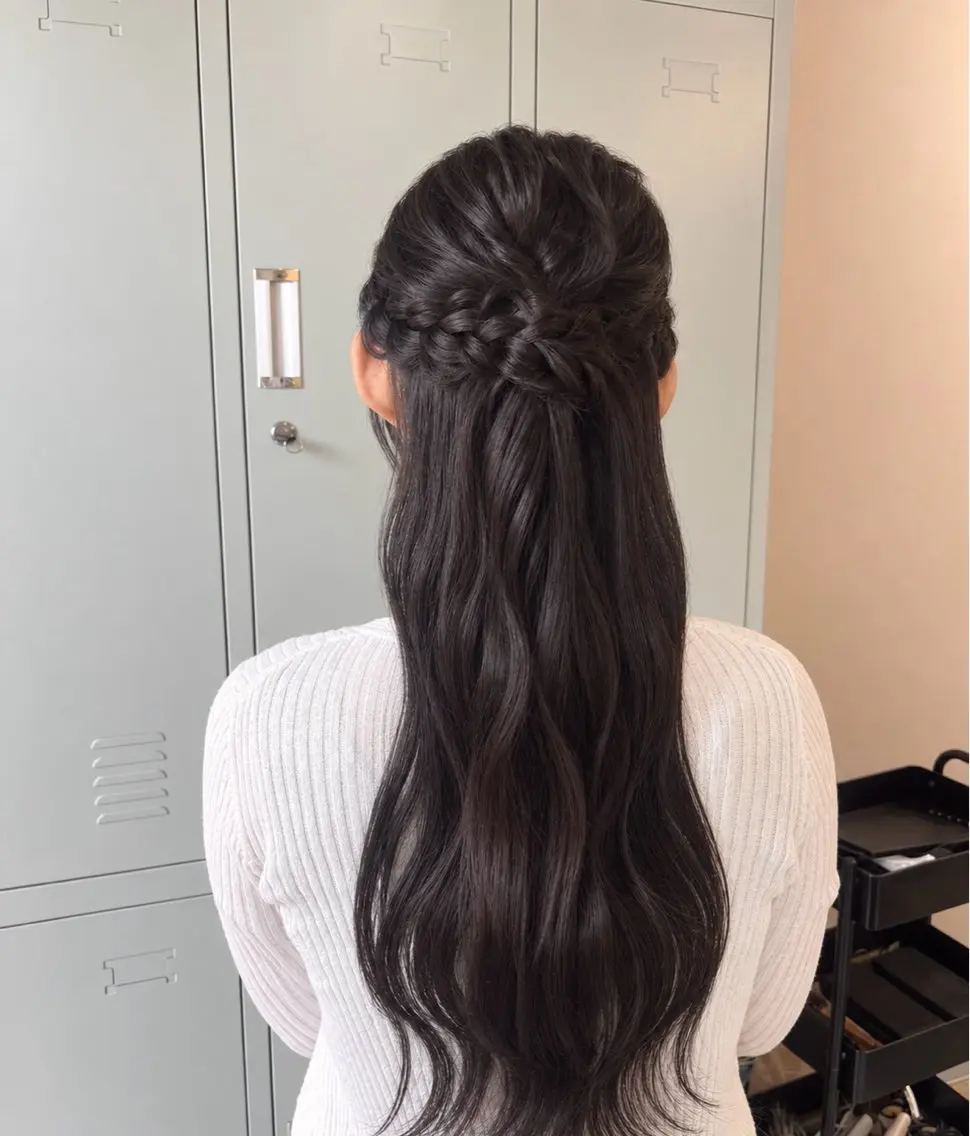 ヘアアレンジ 🎀韓国レイヤー/ 🫧透明感カラーのヘアスタイル
