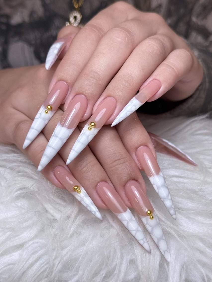 ネイル アートネイル 成人式 ジェルネイル ニュアンスネイル 夏ネイル ハンドネイル Jenn Nail Salonのネイルデザイン