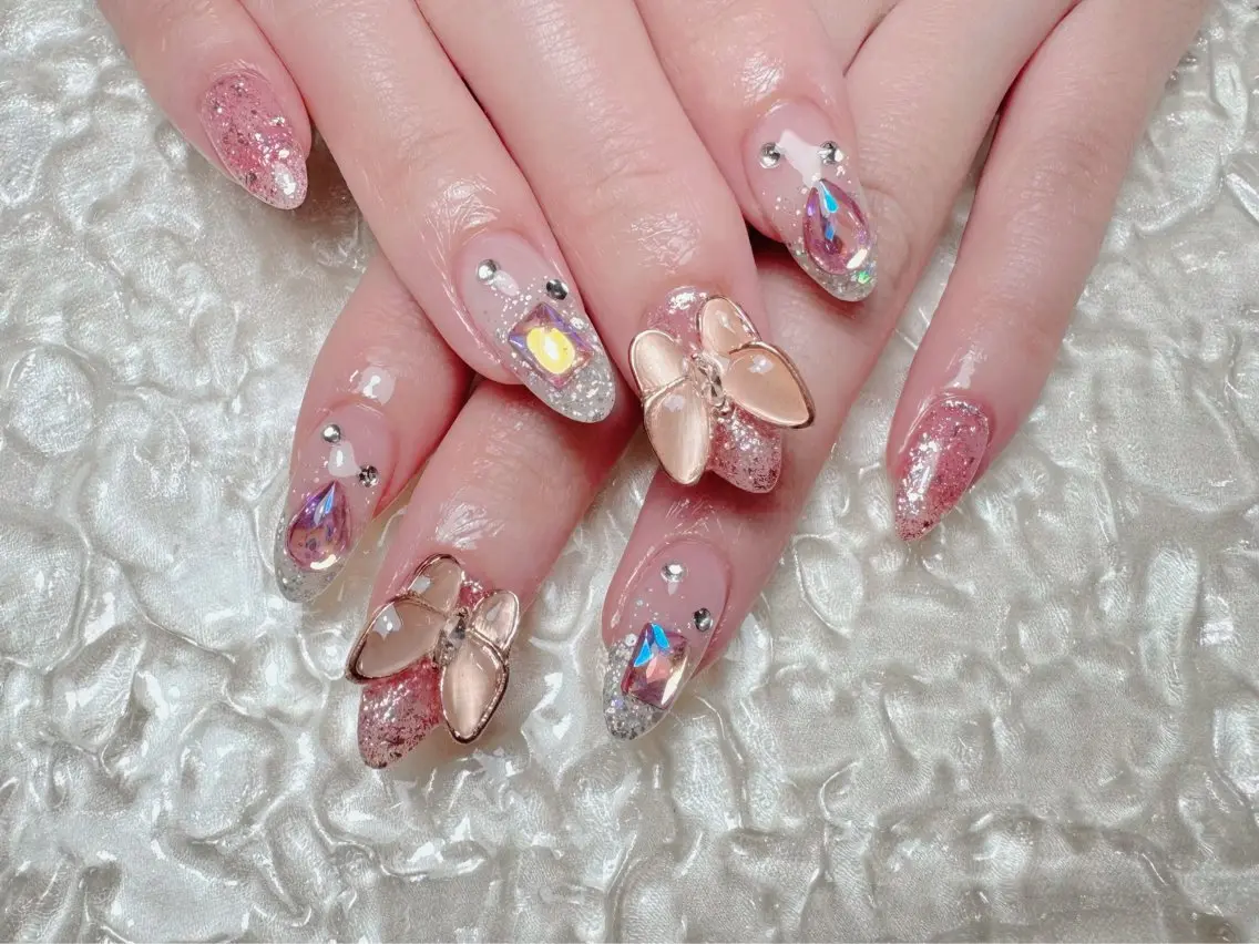 ネイル ハンドネイル マジック ミラーのネイルデザイン