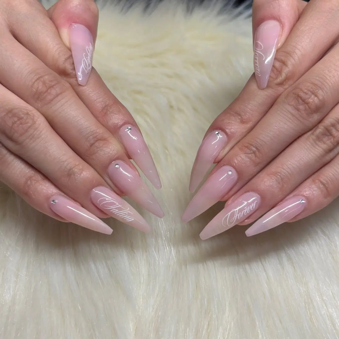 ネイル フットネイル Bianca浦和🍀 suminaのネイルデザイン