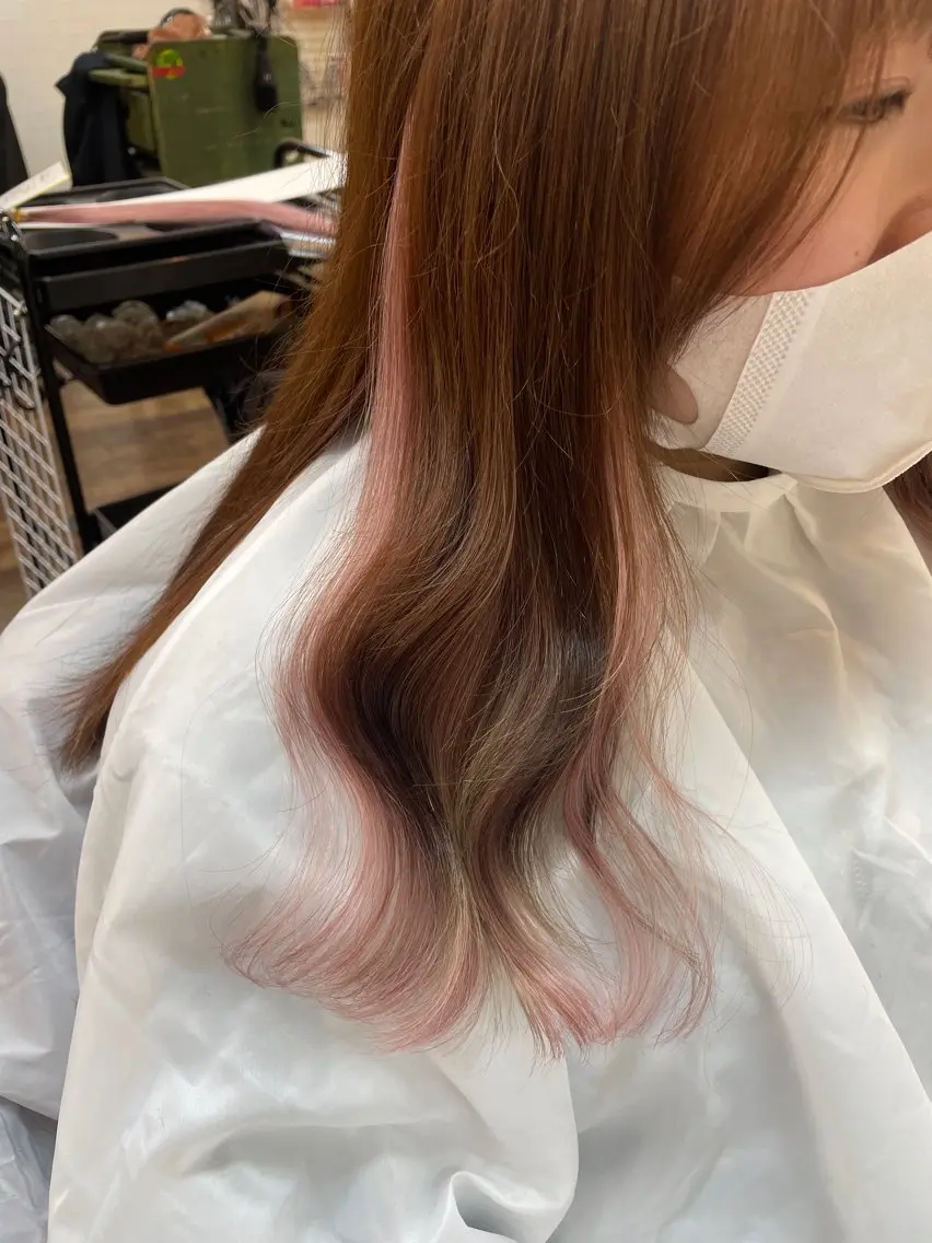 ミディアム エクステ Caracore なんば店のヘアスタイル
