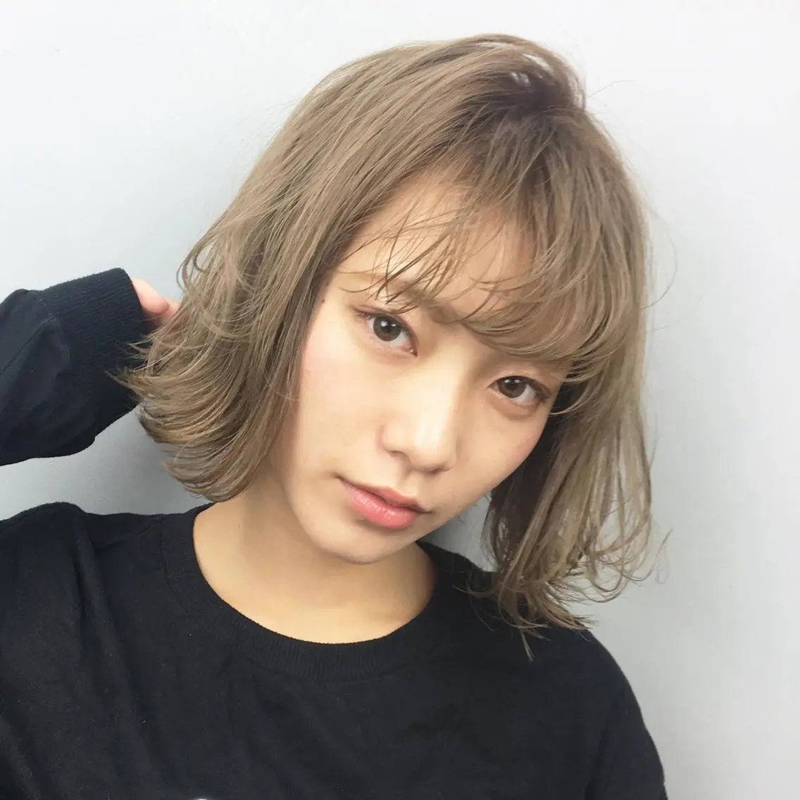 ミディアム カラー パーマ ヘアアレンジ ボブ 外ハネヘア ITbyALBUM 中野店のヘアスタイル