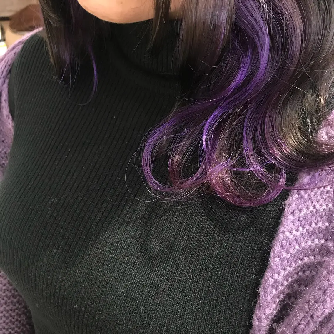 セミロング カラー インナーカラー パープルカラー Oopsレイヤー 加藤澄都のヘアスタイル
